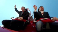 Dodatkowa atrakcja podczas przejażdżki rollercoasterem