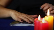 W tarocie moc jest wielka niestety diabła/diabelska, tak więc kto wszedł w nie te karty, ten...