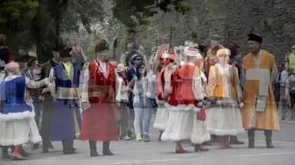 Polonez na 100 par ŚDM w Krapkowicach