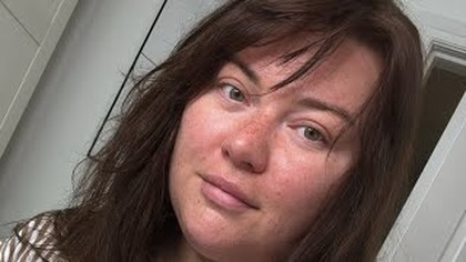 Kawka w polowie dnia 