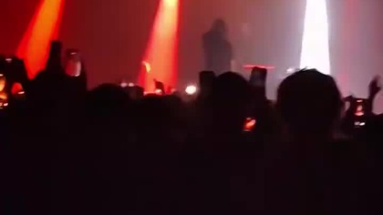 Lil Tracy performs live White Tee (Blood Moon Tour)