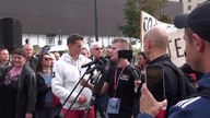 10. 10. 2021 Protest o WOLNOŚĆ pod budynkiem TVP na Pl.  Powstańc&oacute;w w W-wie w sprawie pandemi