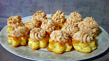 Chrupiący hit każdej domówki! Przekąska z ciasta francuskiego, która znika w minutę!