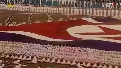 Korea P&oacute;łnocna w Hollywood - Defilada (1989) Lektor (DOKU)