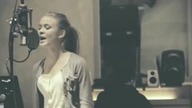 15-letnia Szwedka w coverze Rihanny