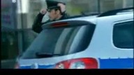 Smieszne kontrola kobiety przez policję