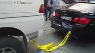 Przeciąganie liny z zaskakującym finałem