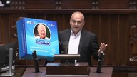 KONFEDERATA Z ZASKAKUJĄCYM REKWIZYTEM NA MÓWNICY! MOCNY SZTURM NA KONIEC OBRAD!