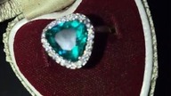 Vampire Antiques  Available now  Green Saphire! Outstanding brilliant ring! P