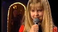 Daria Zawiałow w programie Od przedszkola do Opola.  Rok 2000