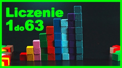 Układanie 63 drewnianych klocków