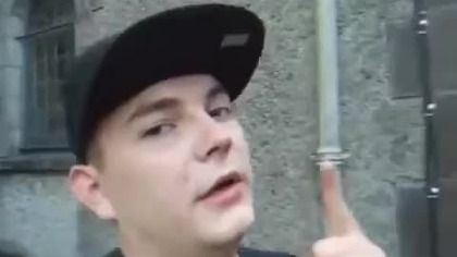 LIRYCZNY WANDAL ODNALAZŁ WIARĘ W BOGA [NEW][2013]