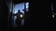 49 Klatka B: Przebudzenie...