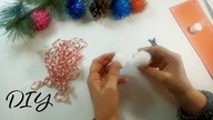 Zobacz, w co zamieniłam dwa stare pomponiki od czapki Recykling DIY Dekoracja na choinkę 