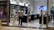 Jak kupują telefon fani iPhone i Samsunga