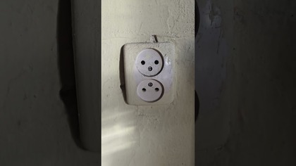 |remont kawalerki.  Podłączyliśmy prąd!@remont4you #codziśrobimy #bloki #remont #remontdomu