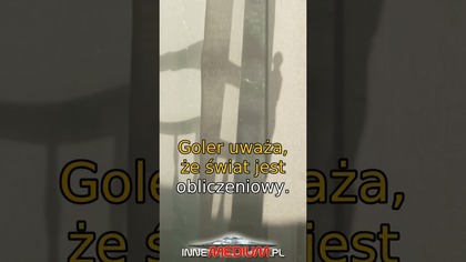 Danny Goler i kod rzeczywistości widoczny przez czerwony laser w stanie DMT