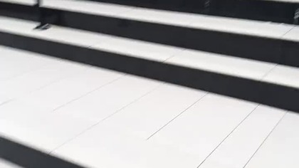 Hotel Kapsuła - kapsułowy hotel w Warszawie! Jak wygląda futurystyczny nocleg Japoński pomysł Polska