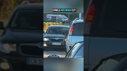 Pomyłka czy brak uwagi? Kierowca wjechał pod prąd!  #polskiekierowcy #prawojazdy #shorts