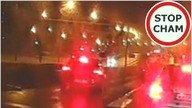 Potrącenie pijanego siedzącego na jezdni i pieszego na przejściu - ku przestrodze #969 Wasze Filmy
