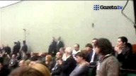 Zdrajca! - okrzyki podczas przemówienia premiera