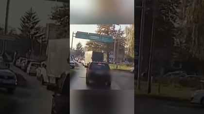 Agresywny kierowca kontra rzeczywistość.  Tego się nie spodziewał #stopcham #drogówka