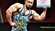 Jak trenować klatkę piersiową? - Karol Stuglik IFBB PRO