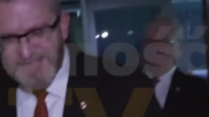 Szanowni Państwo, YouTube nieustannie cenzuruje nasze treści i obcina nam nawet 90% zasięgów, co pozbawia nas możliwości utrzymania naszej działalności. Wobec tego bardzo prosimy o Państwa wsparcie. Jeśli chcą Państwo wspomóc naszą misję walki z systemem, można to zrobić pod poniższymi linkami, LUB UDOSTĘPNIAJĄC po prostu ten materiał!
 https://wolnosc.tv/wsparcie/
 Patronite: https://patronite.pl/wolnosctv
 Wirtualna kawa: https://buycoffee.to/wolnosctv

  Kliknij DZWONEK  i SUBSKRYBUJ kanał, aby być na bieżąco!
https://youtube.com/channel/UCbrkcWVRq0BP75PccSYv-qA?sub_confirmation1
 Więcej na portalu https://wolnosc.tv
 Znajdź nas również na FB:  https://www.facebook.com/WolnosciNiepodlegloscTV
 Oraz Twitterze: https://twitter.com/WolnoscTV
 Wirtualna kawa: https://buycoffee.to/wolnosctv

#konfederacja #wybory2025 #mentzen