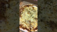 Pizza w Kambodży