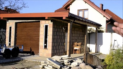 [s02 e01] Ocieplany Garaż  z głębokim kanałem w płytkach i kamień elewacyjny dekoracyjny (ozdobny)