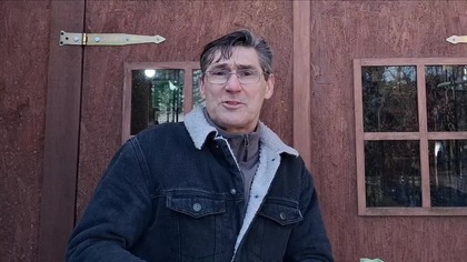 Kury i kurczaki razem *Dzwon w ogrodzie * 31. 01. 2026