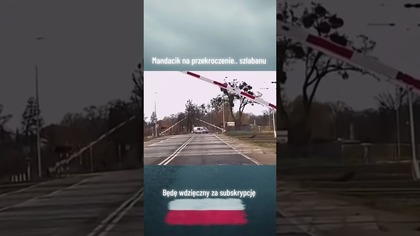 Myślał że zdąży policja zdążyła szybciej  #bmw #policja #polscykierowcy