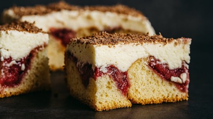 Ciasto z truskawkami Owocowe Marzenie.  Sekret tego ciasta to rewelacyjny krem  proste i szybkie