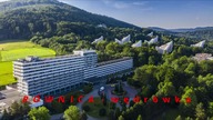 R&oacute;wnica