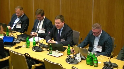 Milionom Polaków grozi brak ogrzewania i ciepłej wody (1080p 60fps H264-128kbit AAC)