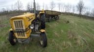 Ursus C 360 z przyczepą i sprzątanie pola - Dzień Ziemi