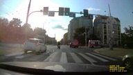 Wrocław: Kolizja karetki na sygnale z Mitsubishi