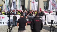 Protest w obronie przemysłu 5 października przed Ministerstwem Energii w Katowicach