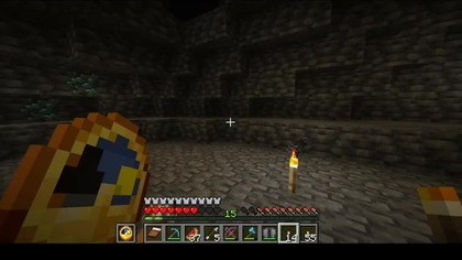 I probably dont need to worry about that spider #minecraft #gaming #game #survival #Cave #Shorts