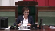 Marszałek Witek parska śmiechem podczas powoływania członków komisji ds.  pedofilii