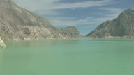 Rejs pontonem po jeziorze kwasu siarkowego