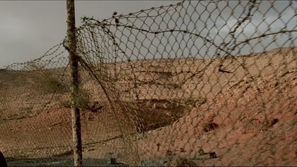 01 Wzgórza mają oczy - The Hills Have Eyes 2006 [10Bit] [4K] [2160p] [BluRay. H265] [Lektor PL]