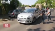 Francuska policja pr&oacute;buje zatrzymać dilera