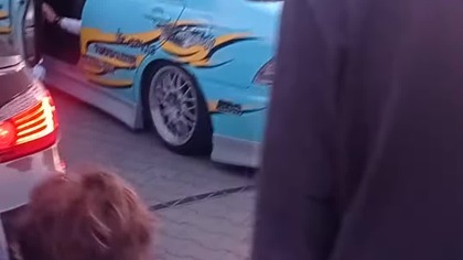 Strzały z wydechu Lexusa oraz Golfa R32 i odjazd kilku innych aut #BydgoskieKlasykiNocą