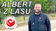 Jemy tatar ze strusia.  Albert z Lasu