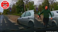 Komplikacje podczas przepuszczania pieszego.  STOP PIRAT