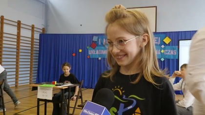 Turniej kostki Rubika w Jaworznie.  Uczniowie zaskoczyli szybkością