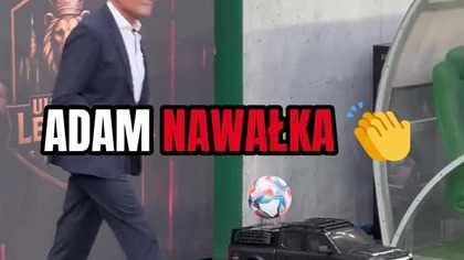 Owacje na stadionie dla Adama Nawałki.  