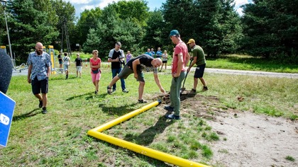 Bramki zlikwidowane.  Mieszkańcy Dobrej mówią wprost: Zrobiono to nam na złość!