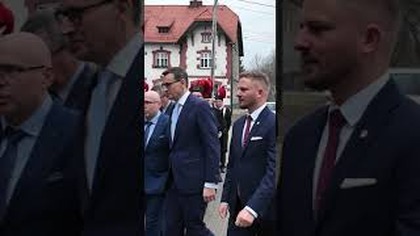 Nowa szkoła na Laryszu oficjalnie otwarta.  Mateusz Morawiecki przeciął wstęgę #mysłowice